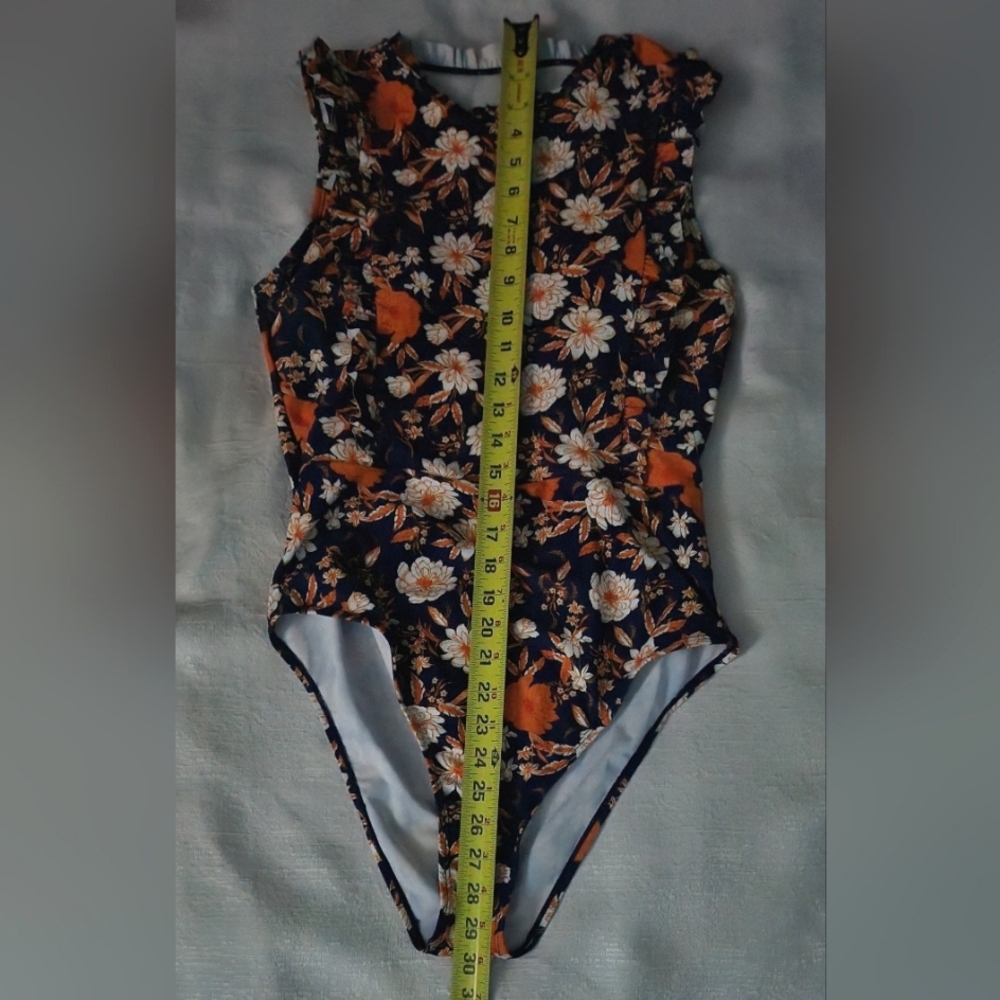 Floral Navy Women Size L  One Piece Swimsuit - Picture 6 of 6